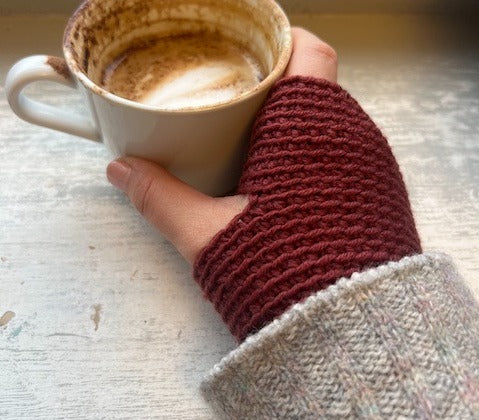 [Wristworms] wristwarmer_burgundy