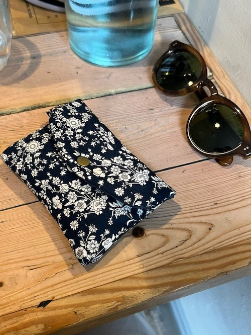 Mini Clutch_Bloomnavy