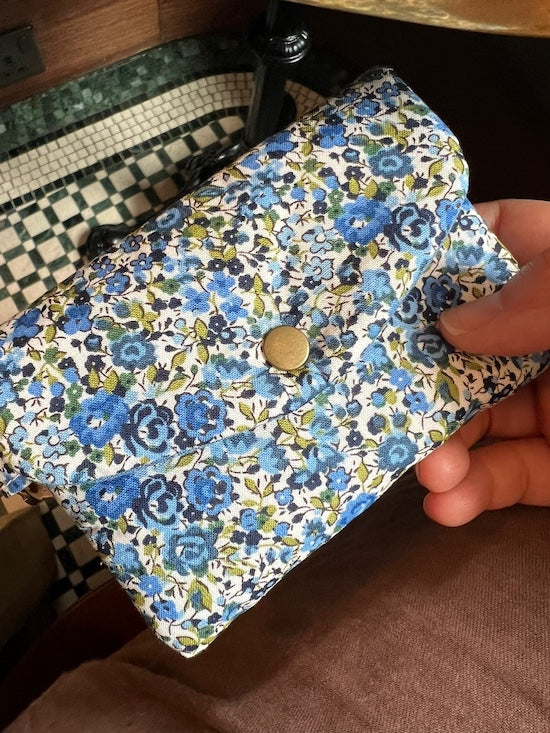 Mini Clutch_Blue Flower