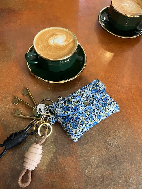 Mini Clutch_Blue Flower