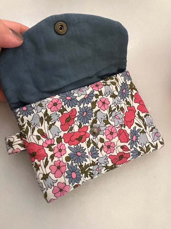 Mini Clutch_poppy and daisy