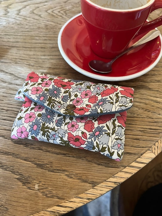 Mini Clutch_poppy and daisy